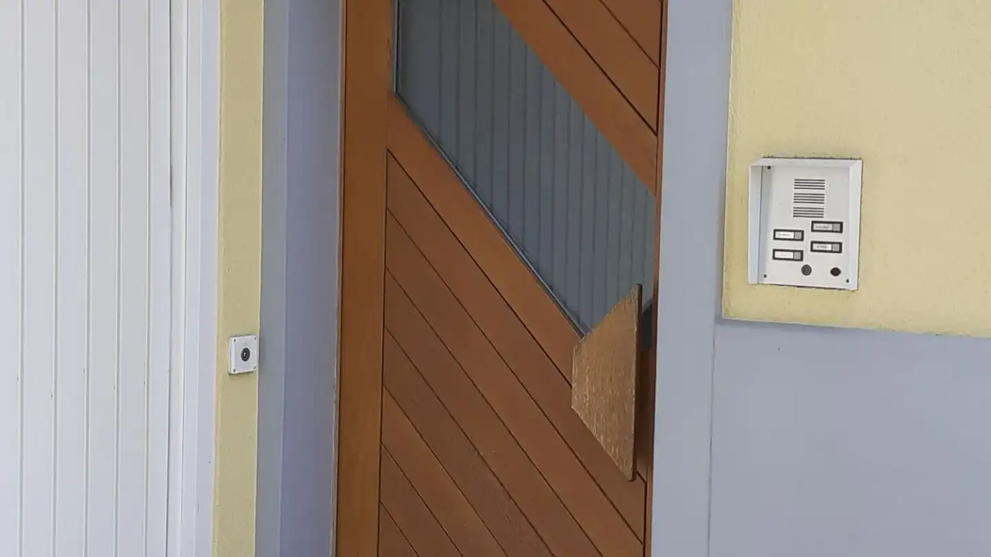 Attique à louer - Helgenfeldweg 1, 5034 Suhr - Photo 2