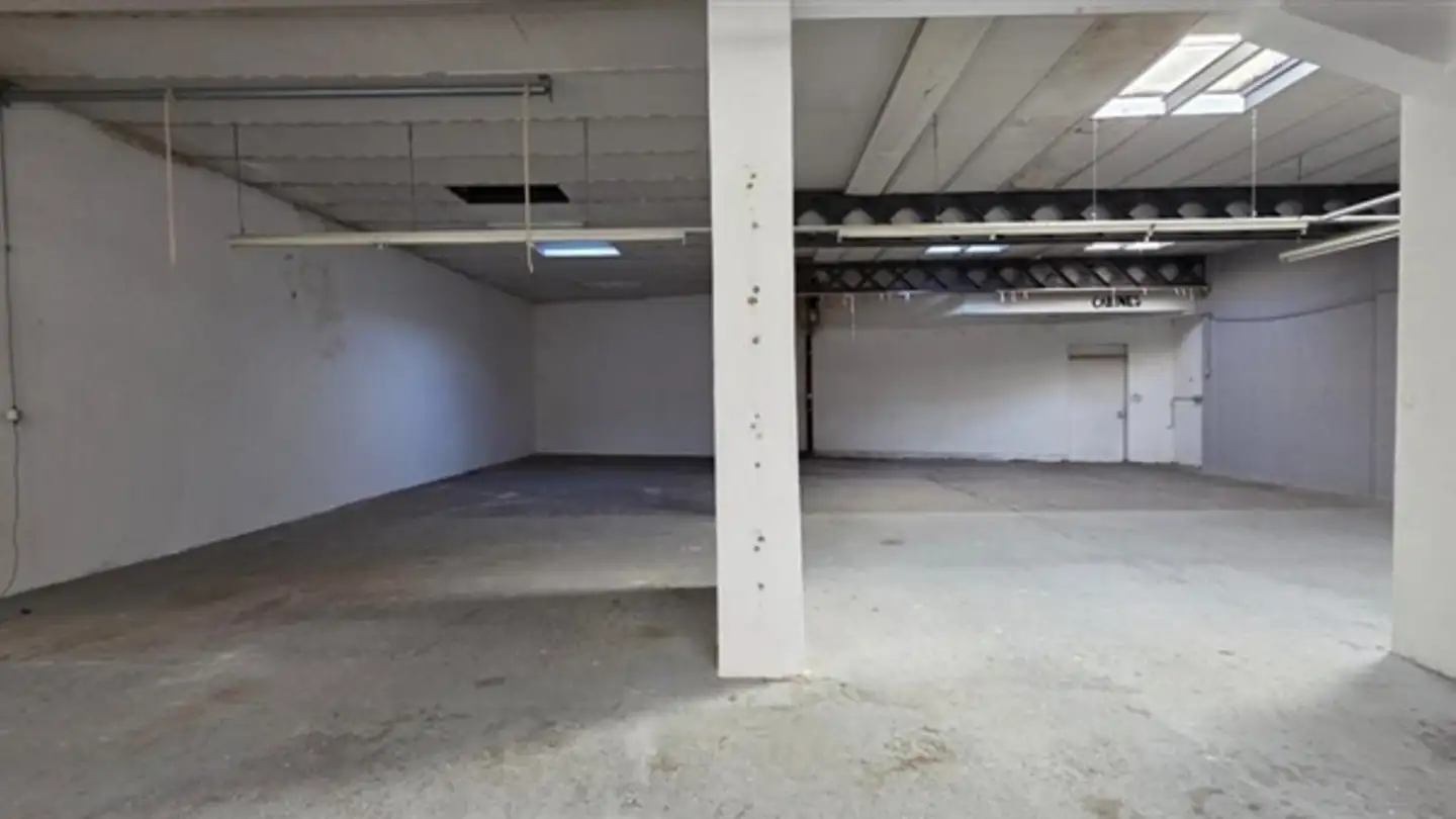 Gewerbe mieten - Rue De Vevey 37, 1630 Bulle - Foto 2