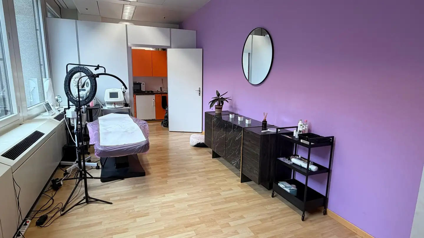 Commercial for rent - Thurgauerstrasse 117, 8152 Glattpark (Opfikon) - Photo 2