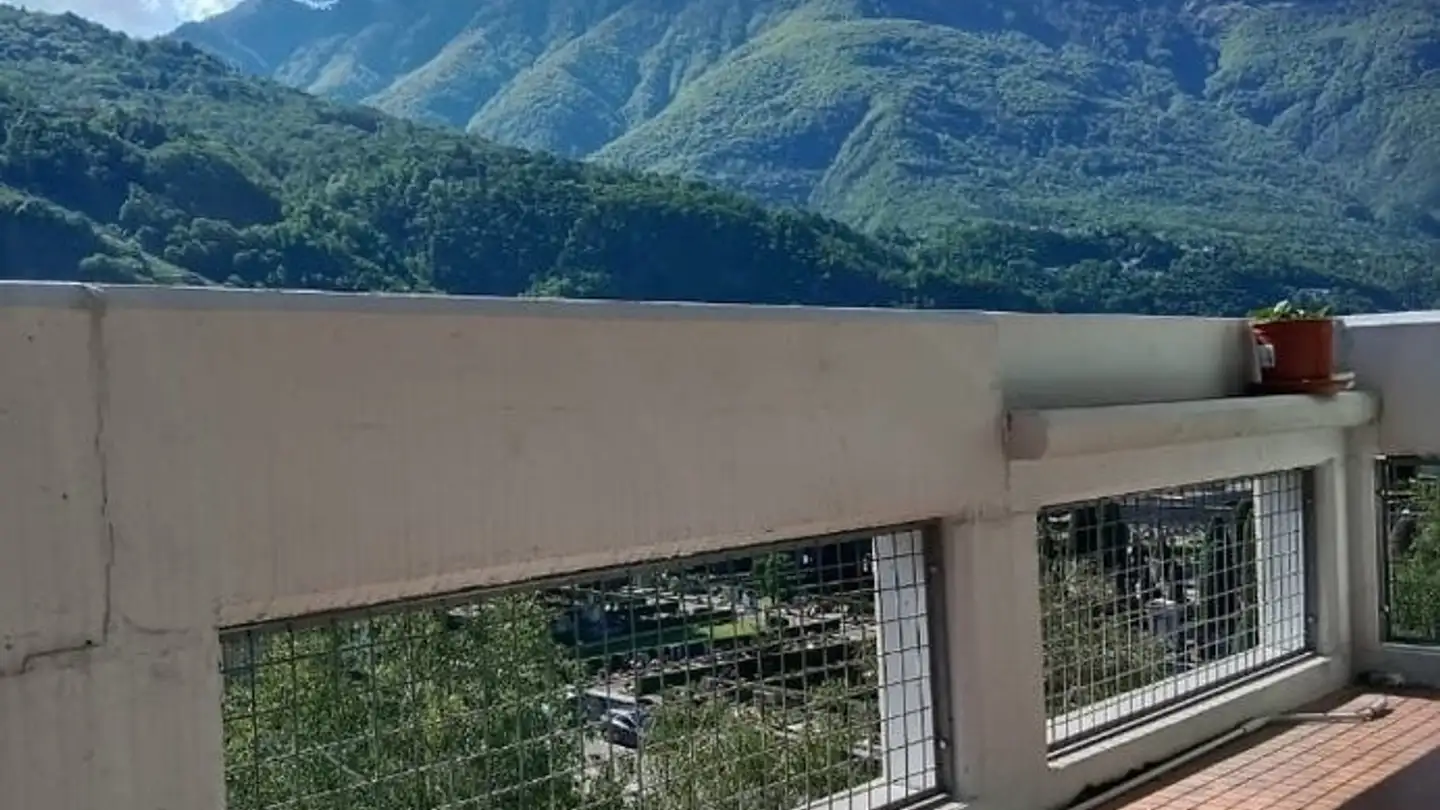 Apartment for rent - Via Canonico Ghiringhelli, 6500 Bellinzona - Photo 2