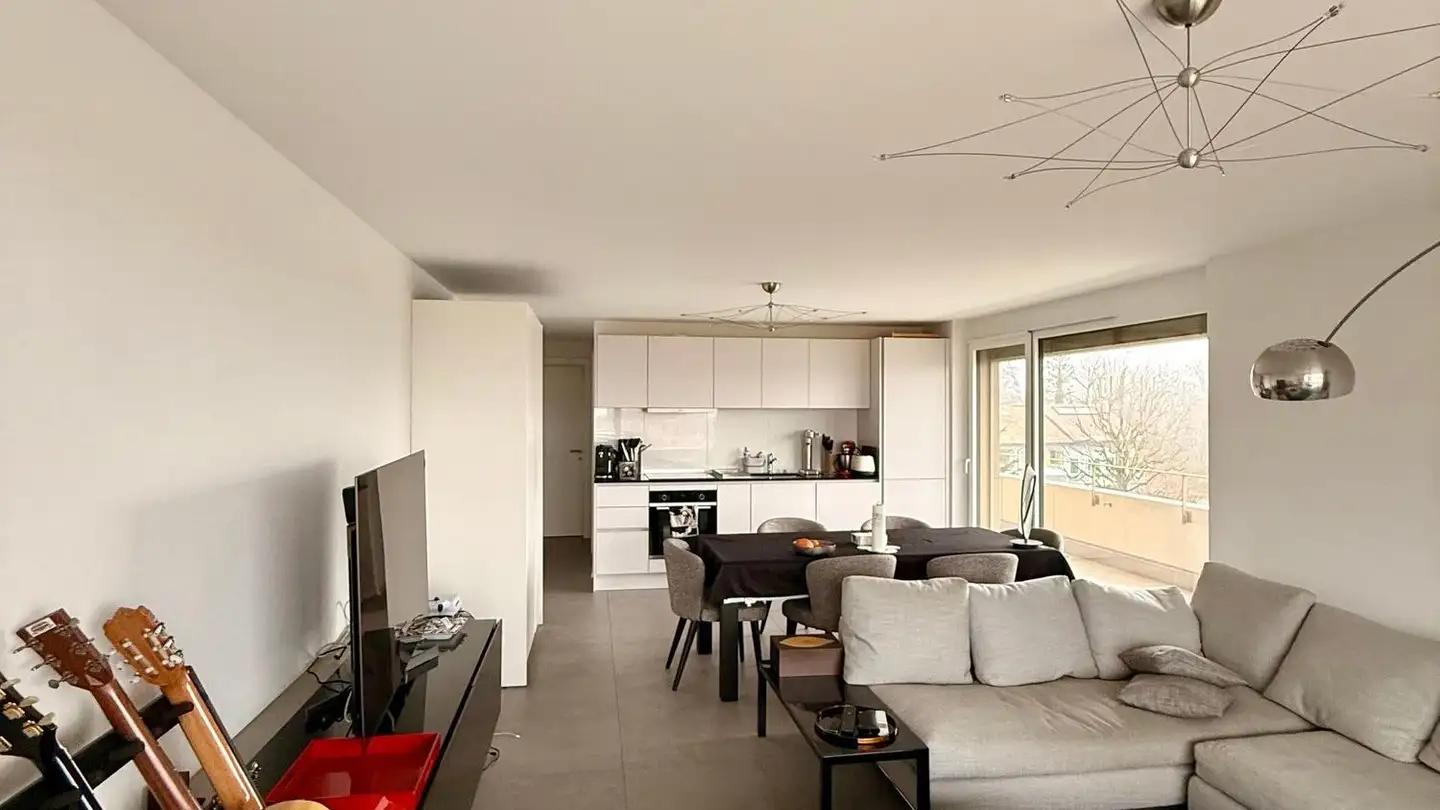 Attique à louer - Route De Saint-Cergue 98, 1260 Nyon