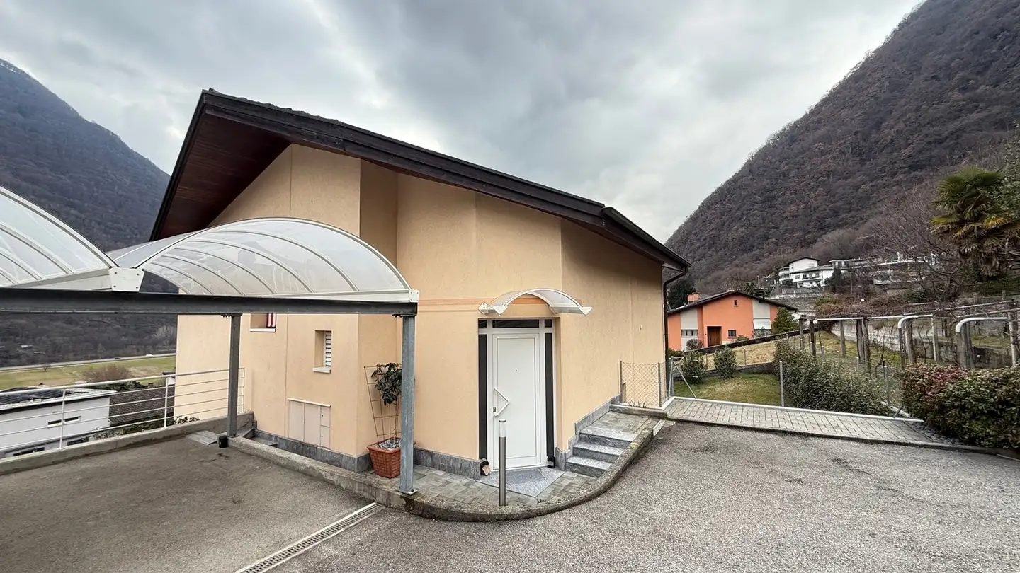 Villa for sale - Via Alla Cava 10, 6533 Lumino