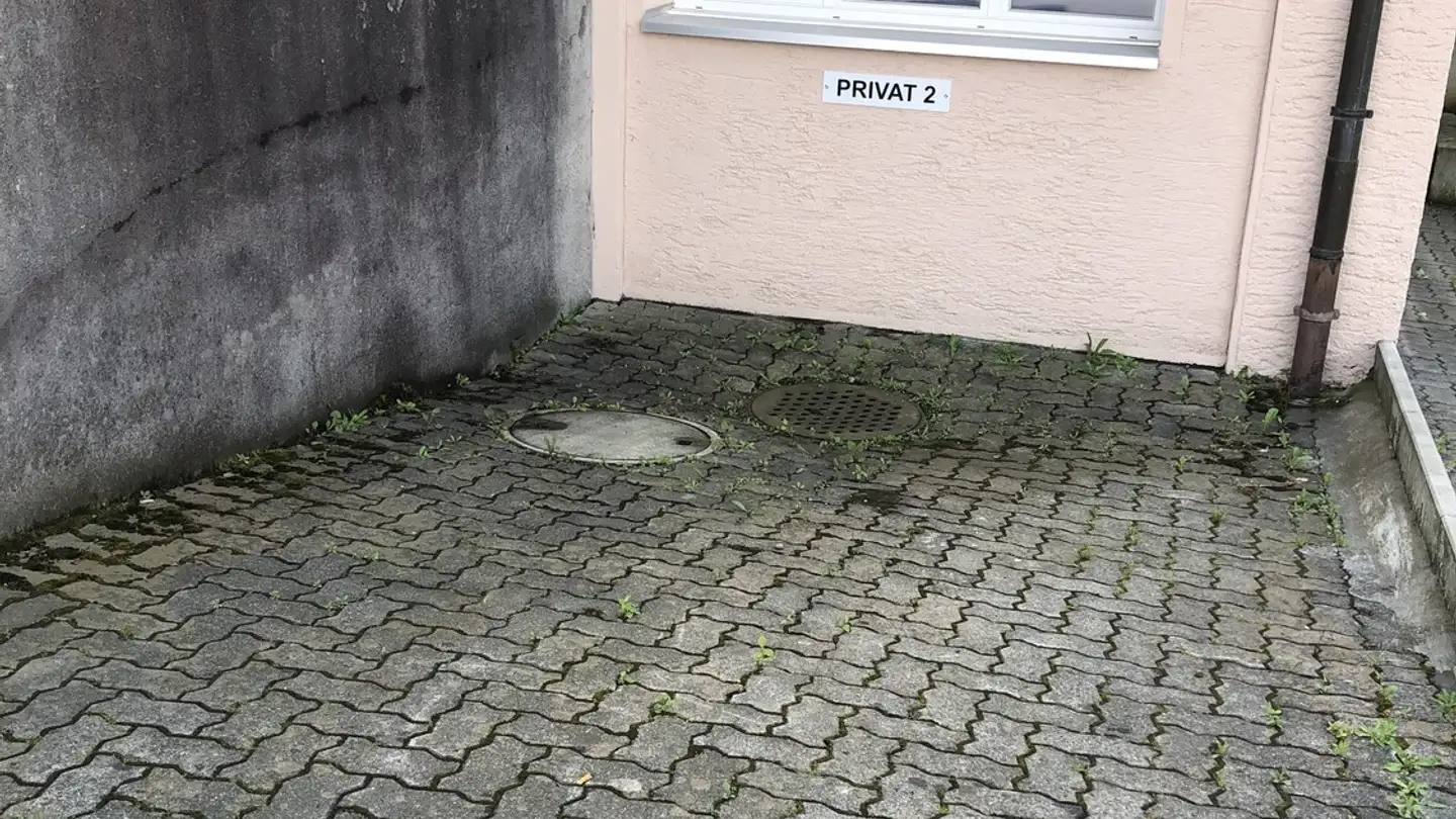Place de parking extérieure à louer - Affolternstrasse 103, 8050 Zürich
