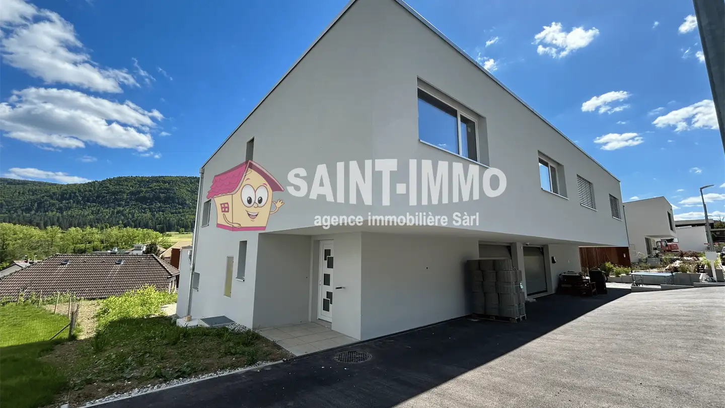 Villa for sale - 2607 Cortébert - Photo 3