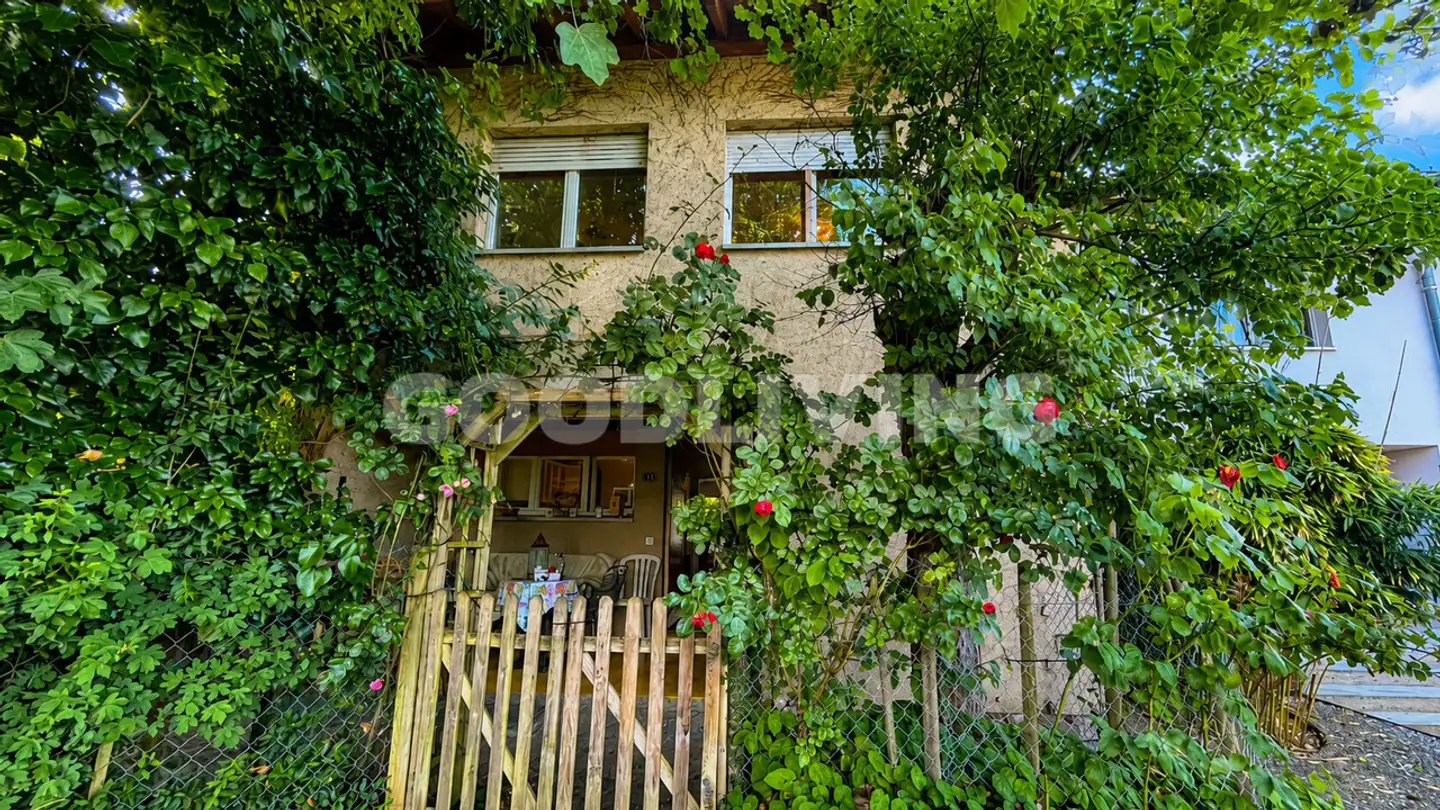 Row house for sale - 8123 Ebmatingen