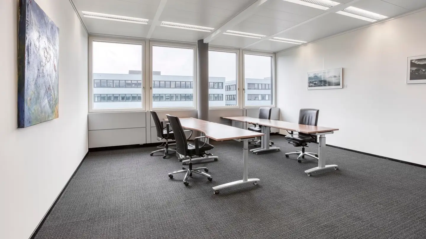 Office space for rent - Dammstrasse 19, 6300 Zug