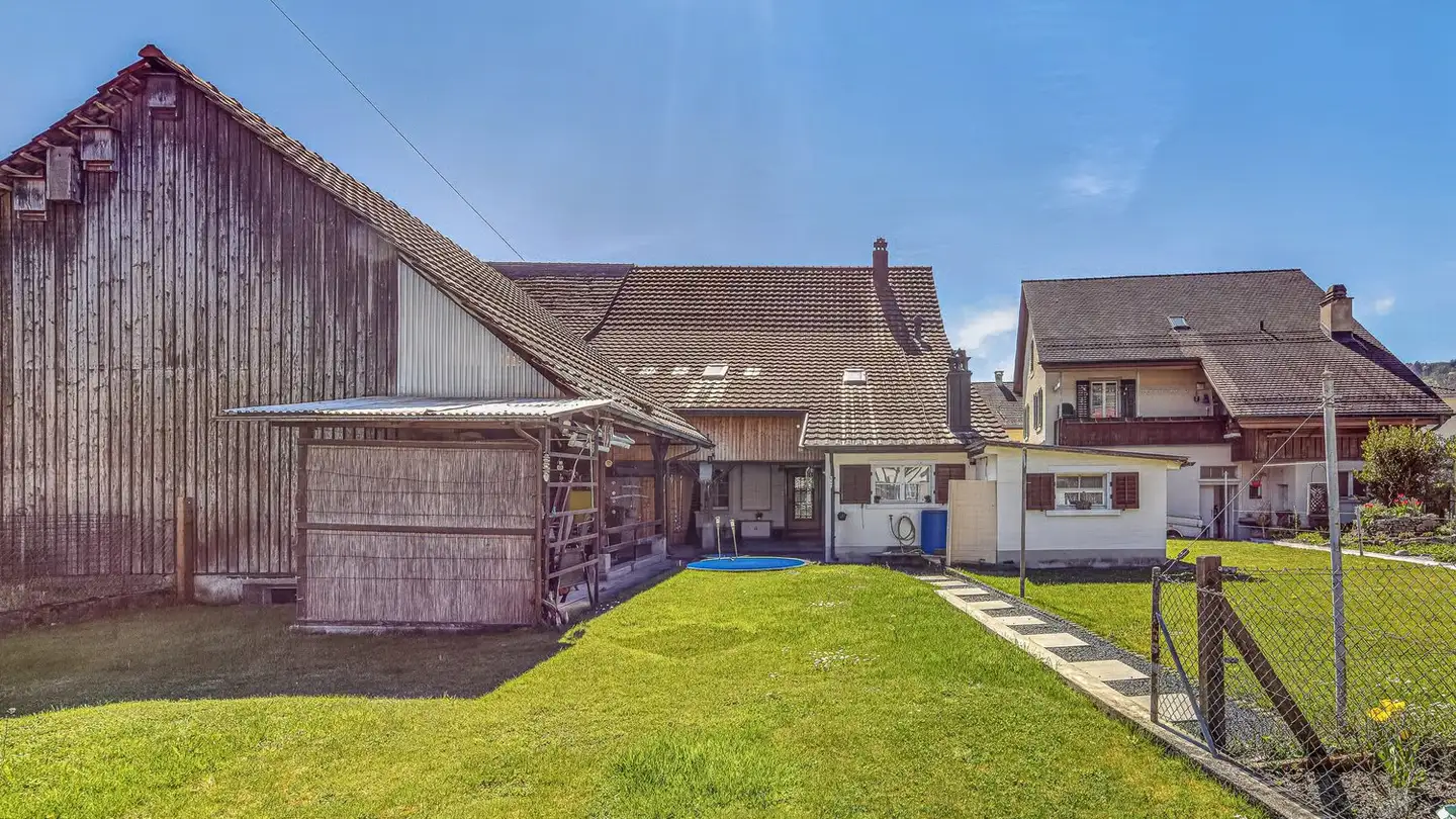 Residential building for sale - Hagackerstrasse 3, 8427 Freienstein