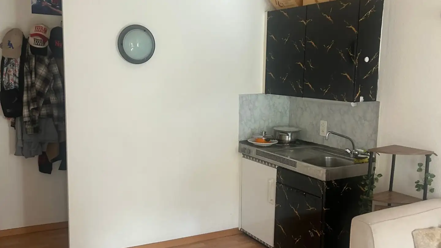 Wohnung mieten - Rue Adam-Friedrich-Molz / Adam-Friedrich-Molz-Gasse 37, 2502 Biel/Bienne - Foto 4