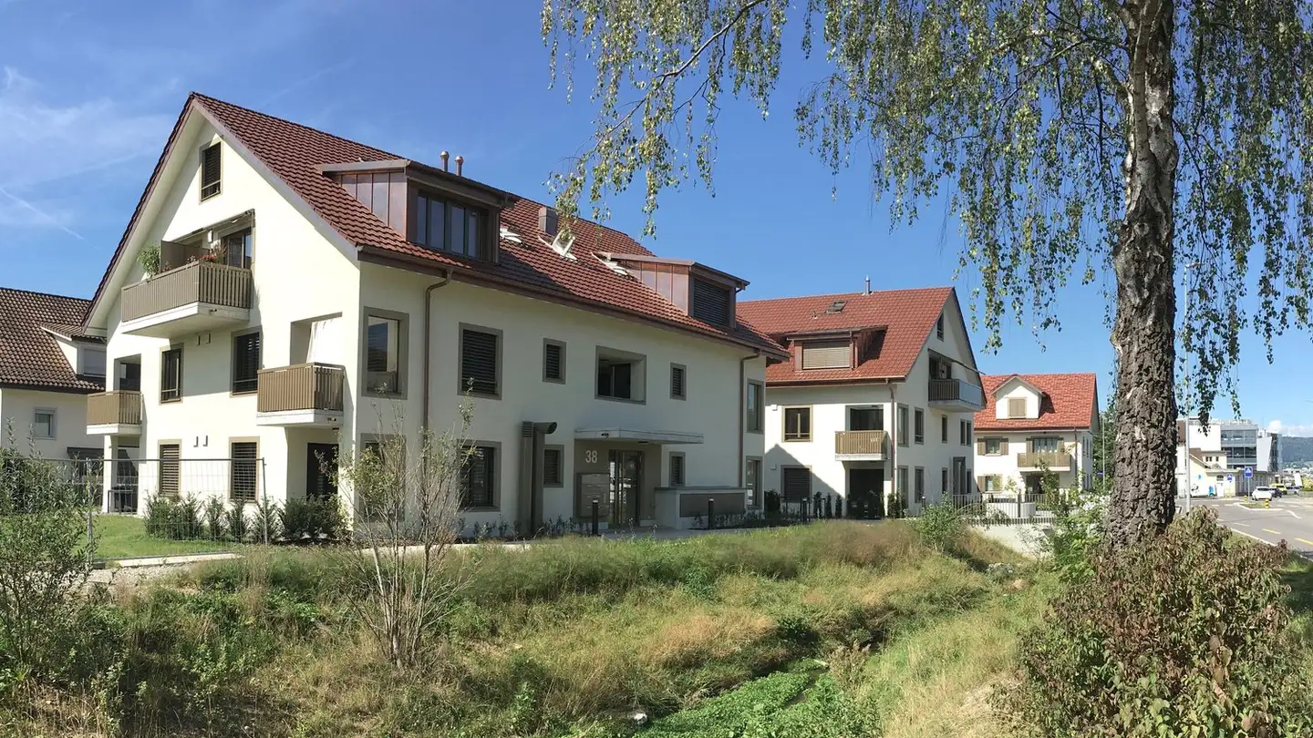 Underground parking space for rent - Dorfstrasse 1, 8902 Urdorf