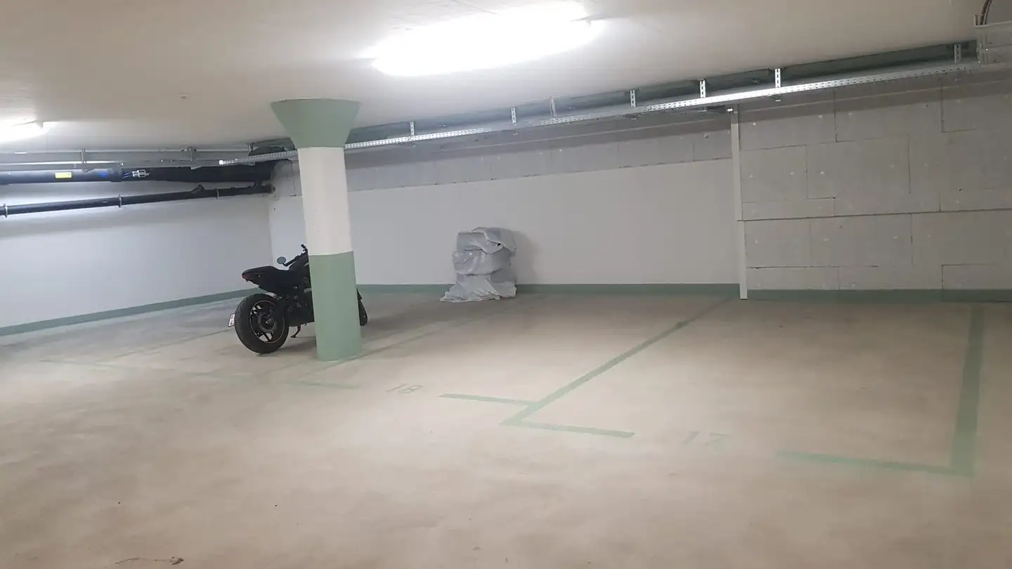 Parcheggio sotterraneo in affitto - Dorfstrasse 1, 8902 Urdorf - Photo 4
