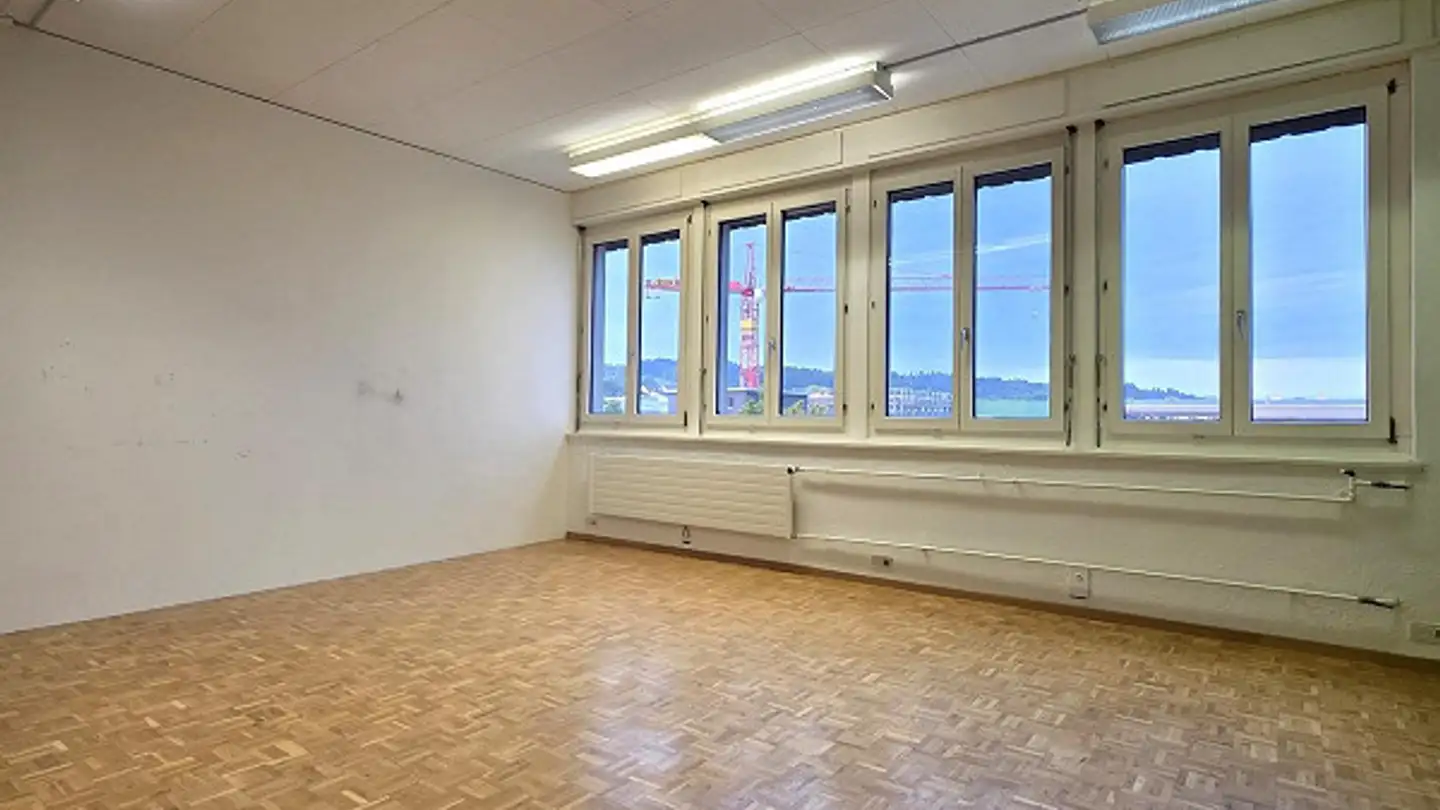 Bürofläche mieten - Schrofenstrasse 12, 8580 Amriswil - Foto 3