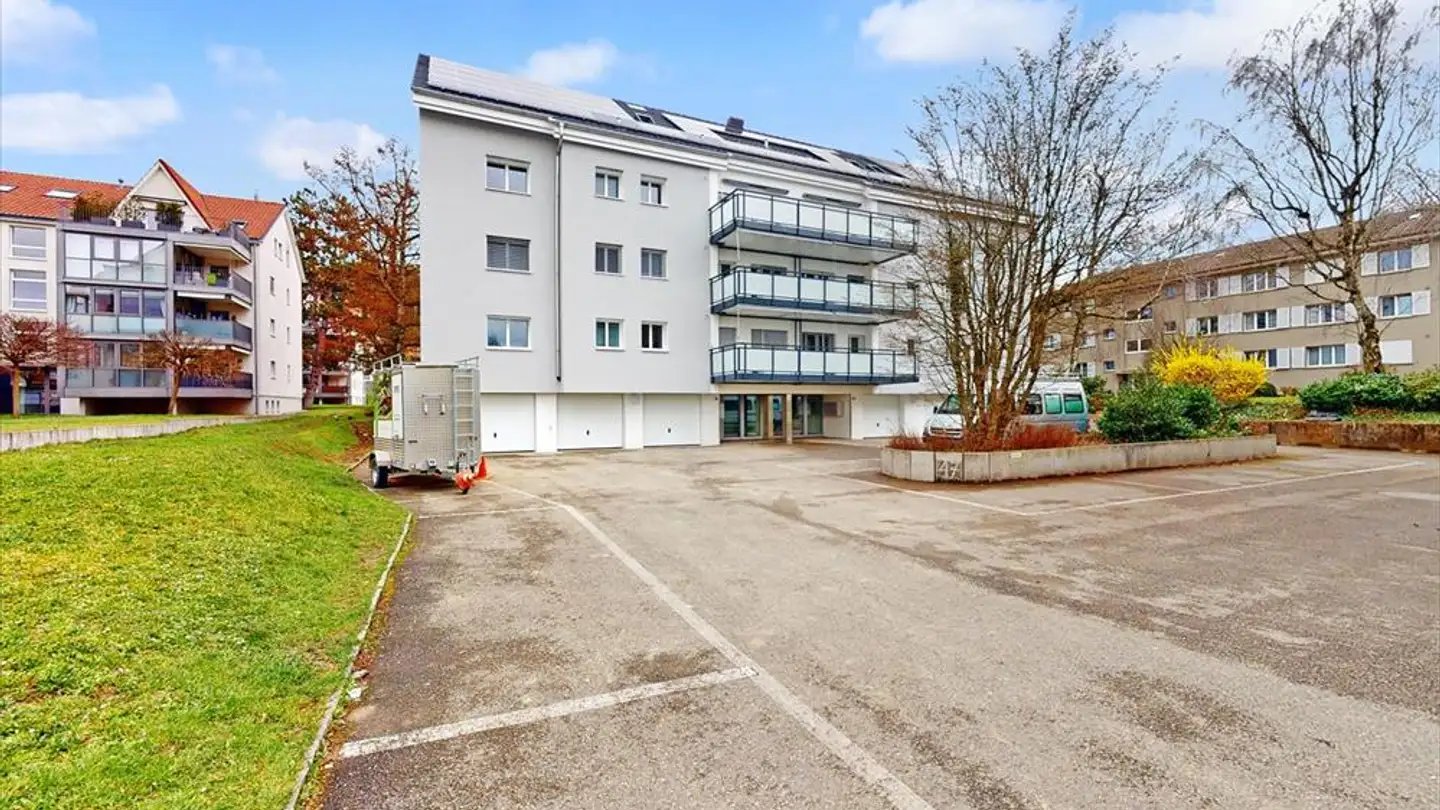 Indoor motorbike parking space for rent - Talstrasse 47, 4104 Oberwil BL