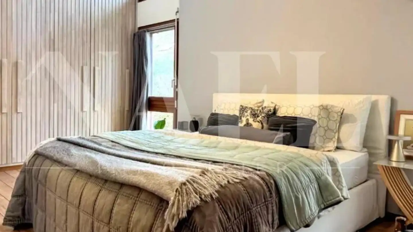 Row house for sale - 1042 Bettens - Photo 3