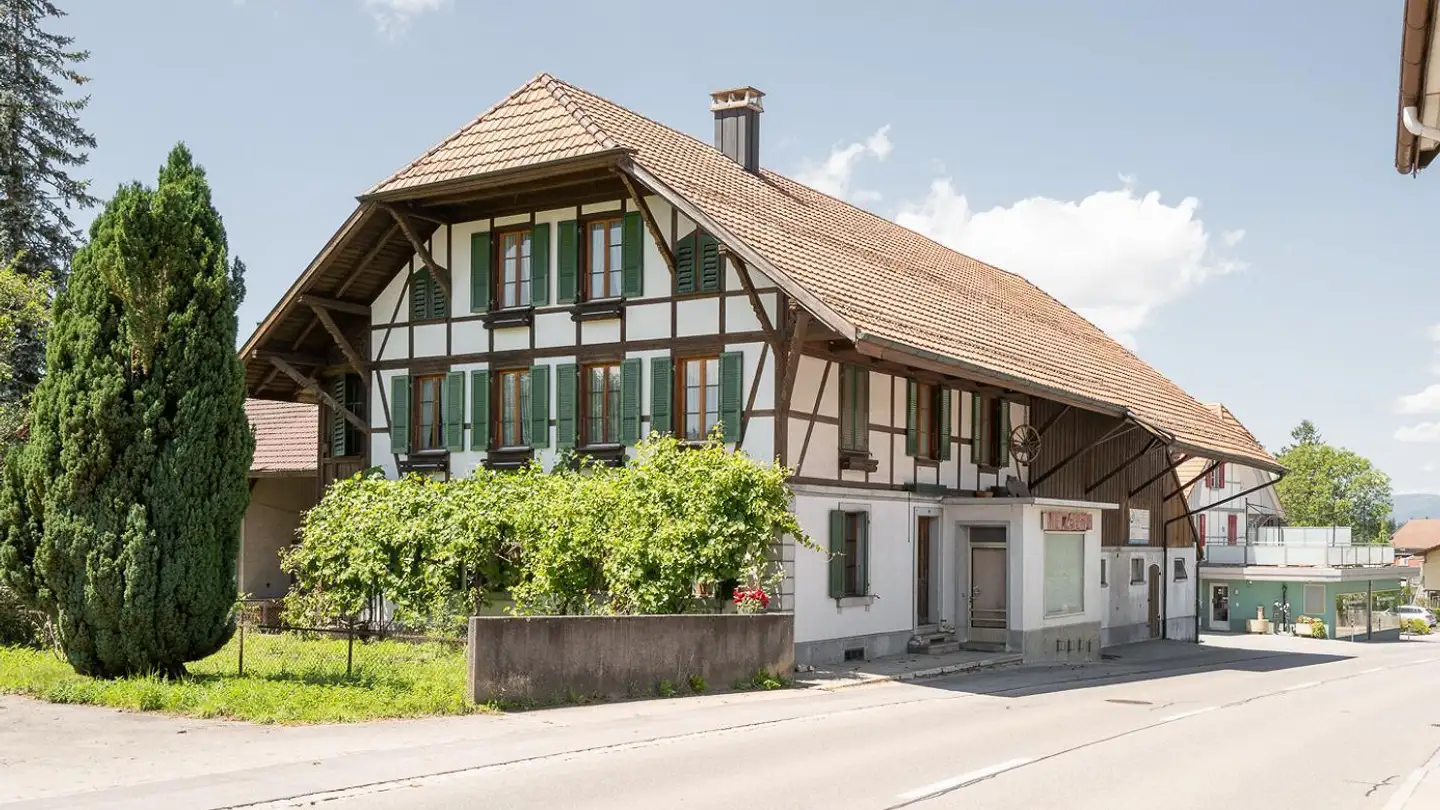 Dachgeschosswohnung kaufen - Hauptstrasse 74, 3255 Rapperswil BE - Foto 2