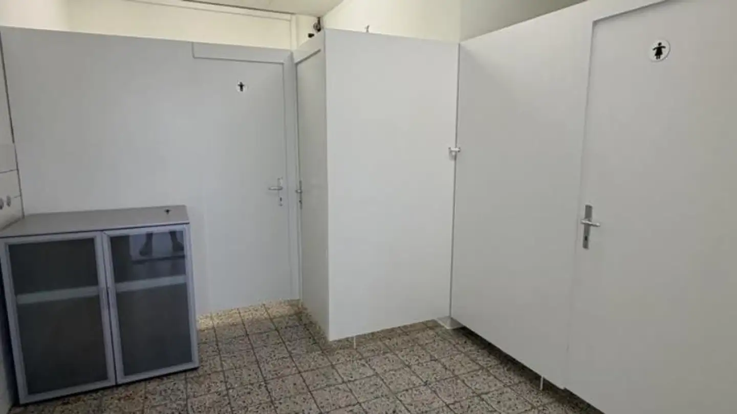 Gewerbe mieten - Rue De Madretsch / Madretschstrasse 108, 2503 Biel/Bienne - Foto 4