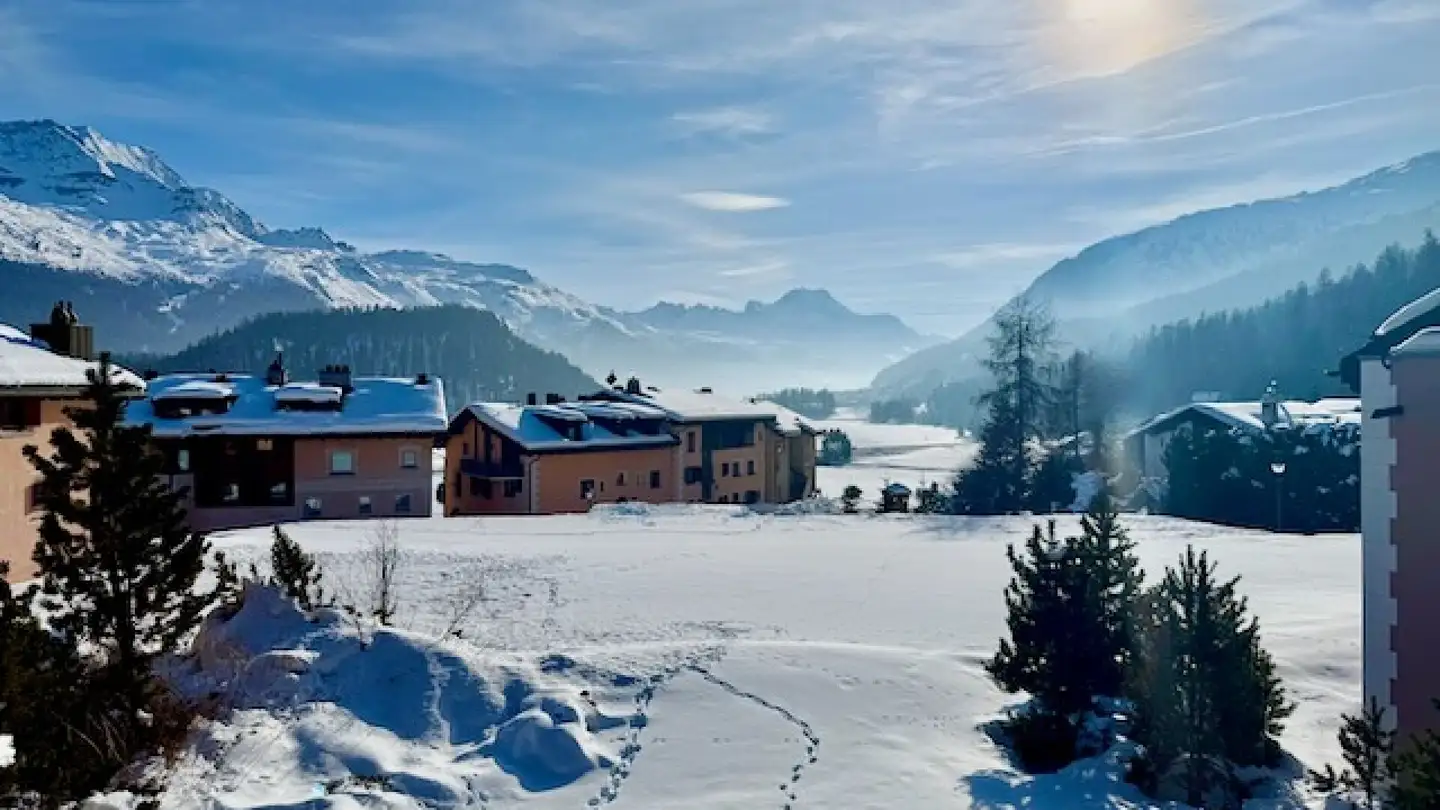 Wohnung kaufen - 7512 Champfèr