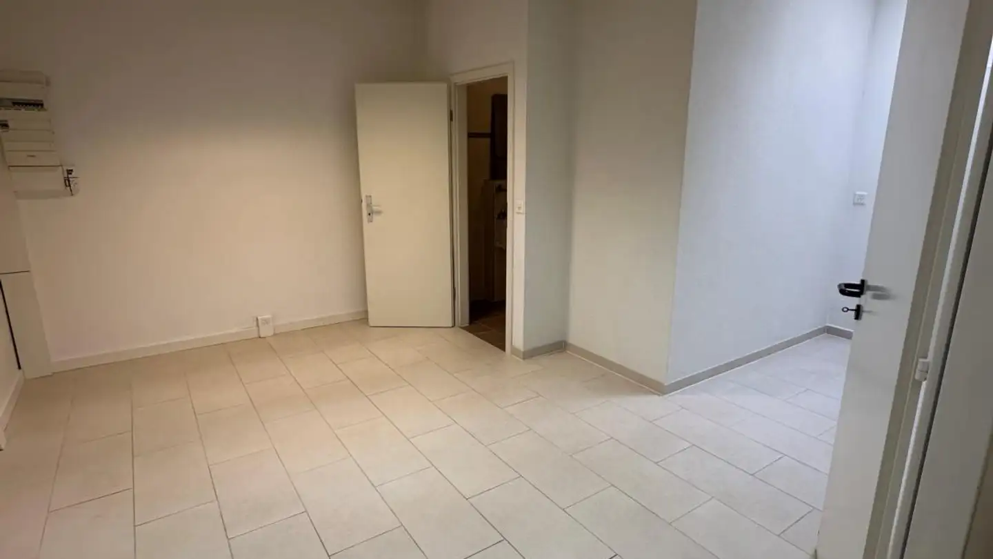 Geschäft mieten - Cuvillard 17, 1302 Vufflens-la-Ville - Foto 3