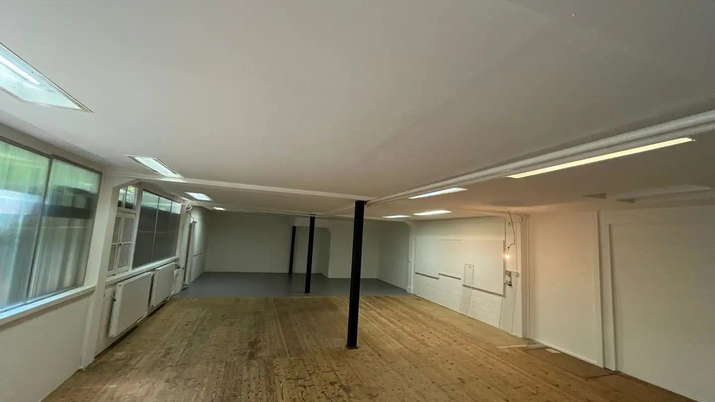 Commercial for rent - Hauptstrasse 47, 4461 Böckten