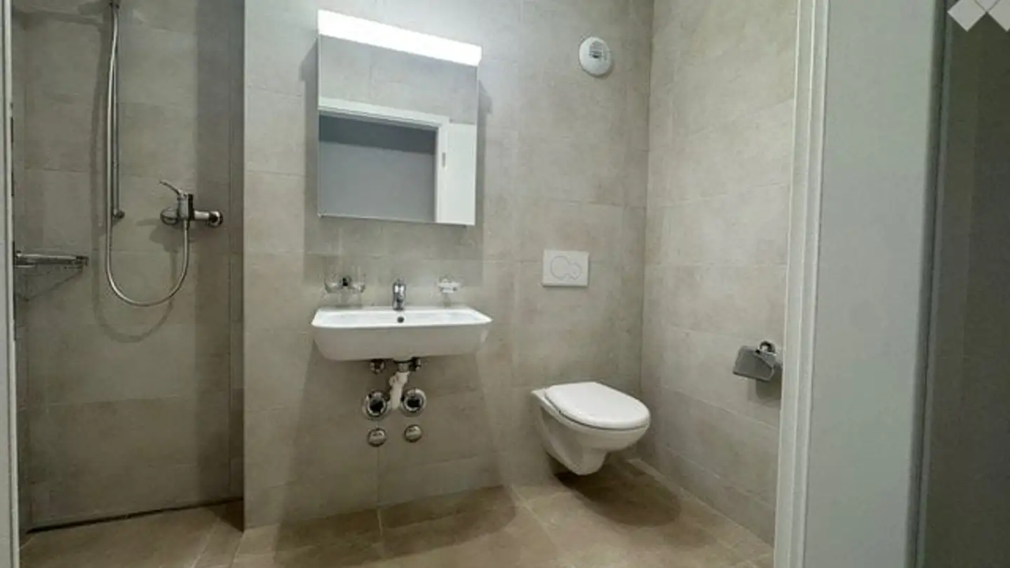 Appartement à louer - Rue Des Tuileries 1, 1400 Yverdon-les-Bains - Photo 4