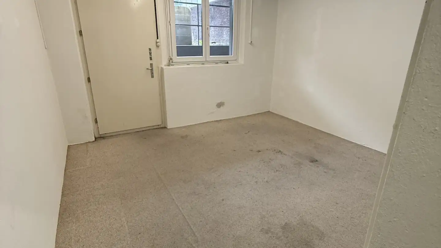 Commercial for rent - Freihofstrasse 37, 8048 Zürich