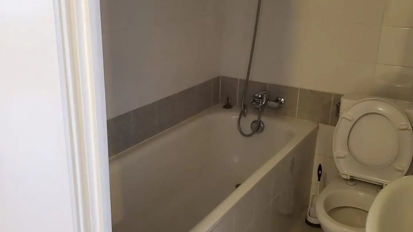 Apartment for rent - 1201 Genève - Photo 4