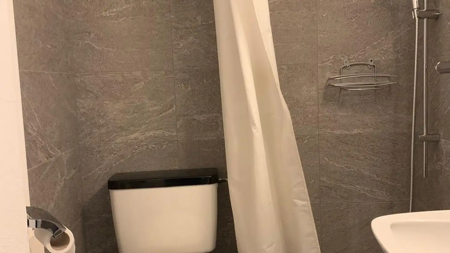 Appartamento ammobiliato in affitto - 7031 Laax GR - Foto 4