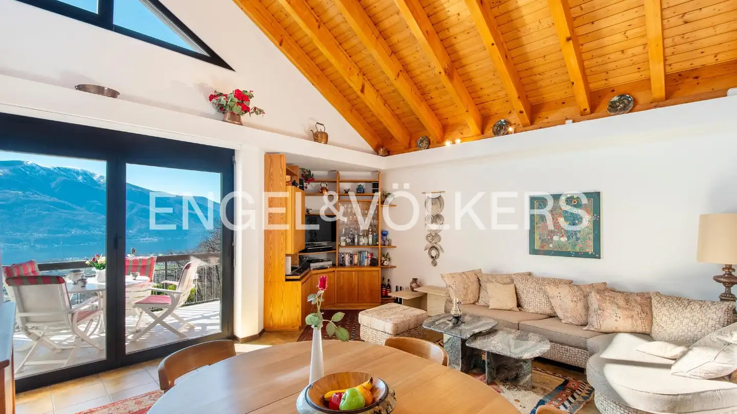 Attique à vendre - 6644 Orselina