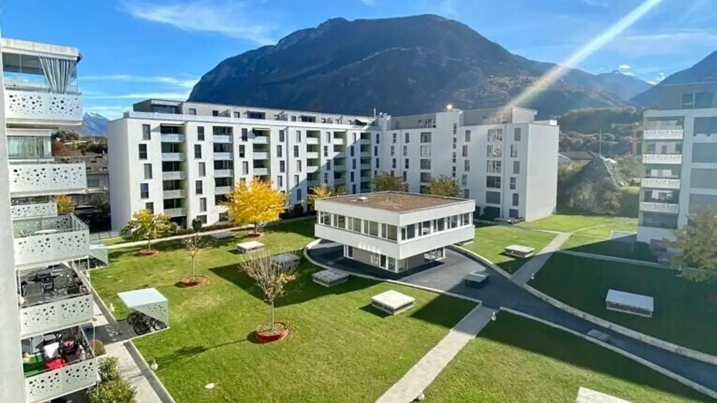 Garage individuel à louer - Avenue Des Platanes 15, 3960 Sierre