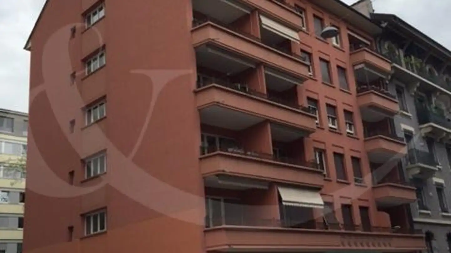 Covered parking space for rent - Rue Henri-Frédéric- Amiel 10, 1203 Genève