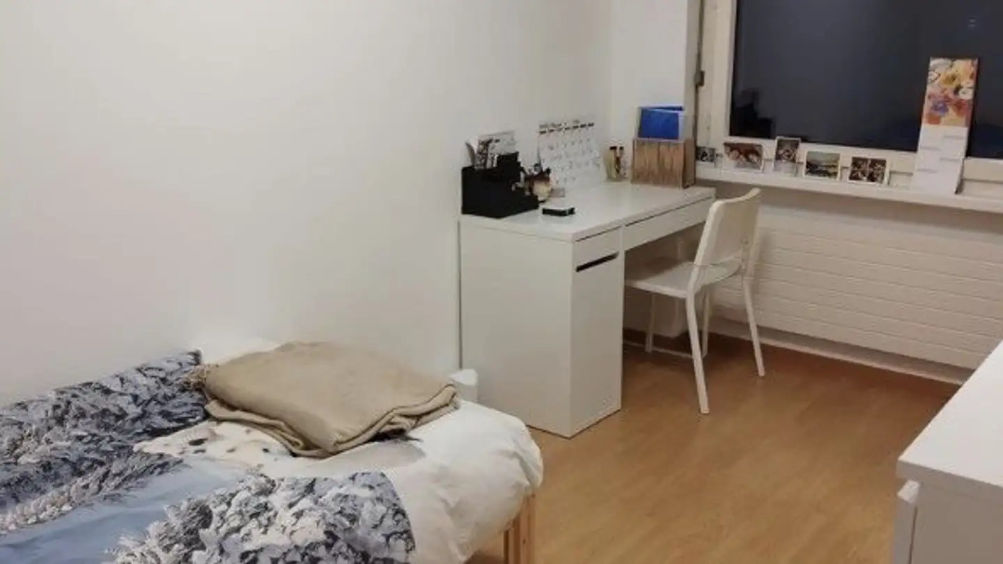 Chambre à louer - 8952 Schlieren