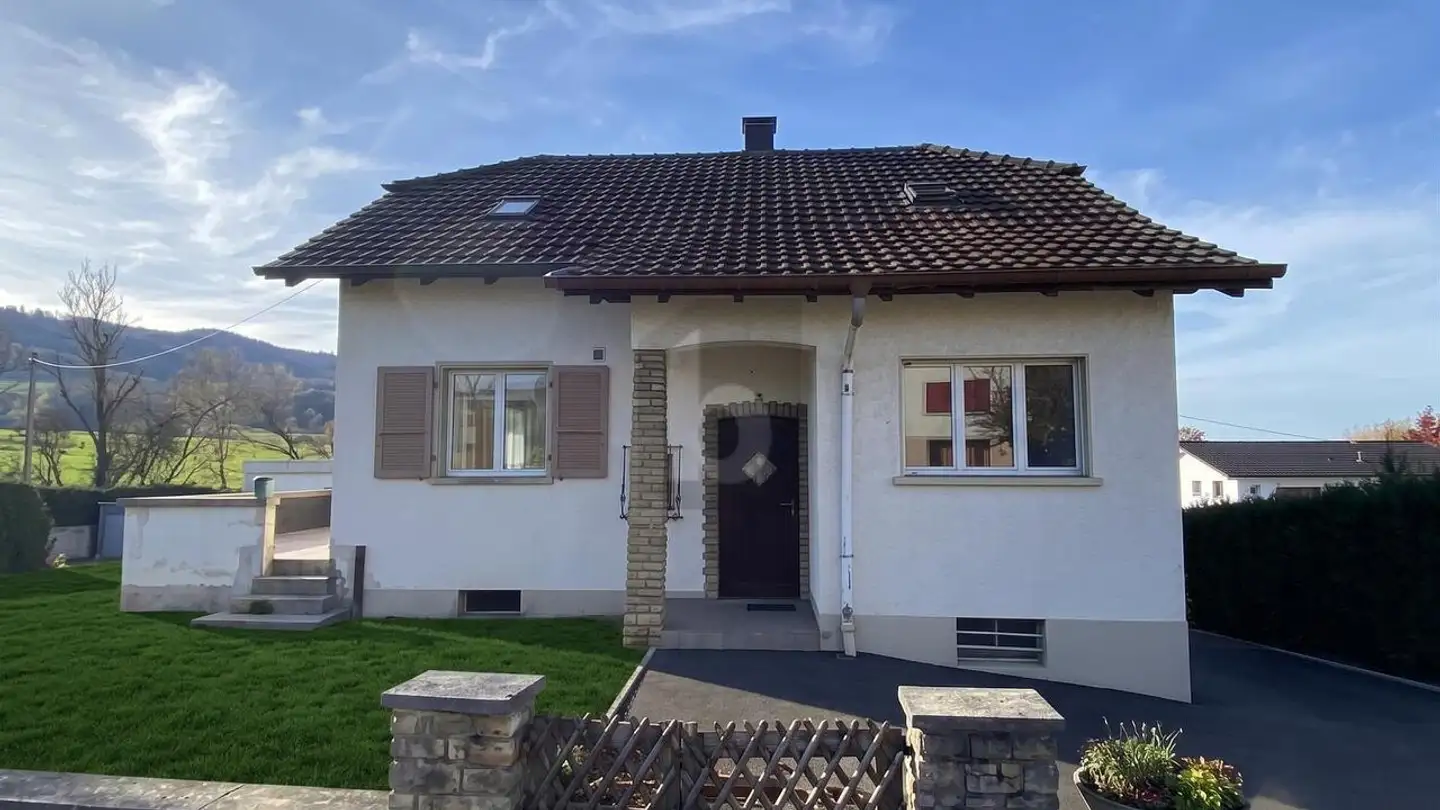 Cave house for sale - 2950 Courgenay