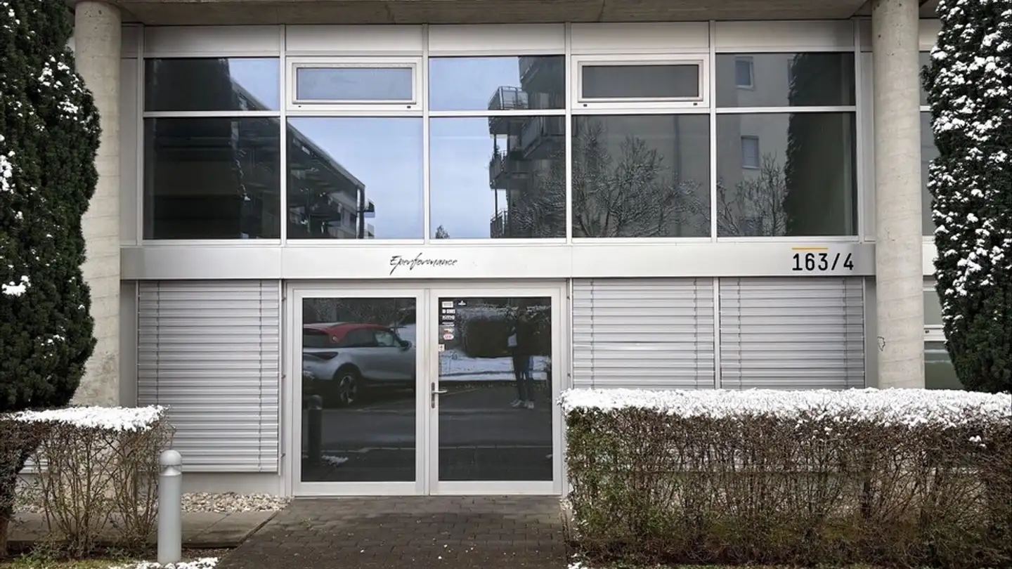 Commerciale in affitto - Schulstrasse, 8105 Regensdorf - Foto 2