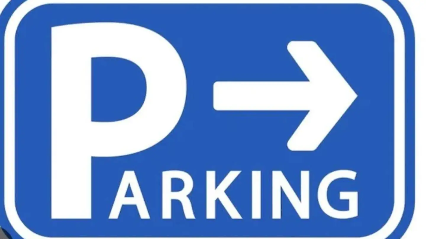 Outdoor parking space for rent - Chemin Frank- Thomas 24, 1208 Genève