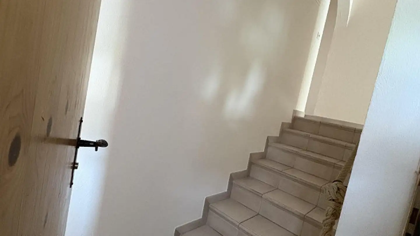 Appartamento in affitto - Via Suro 41, 7403 Rhäzüns