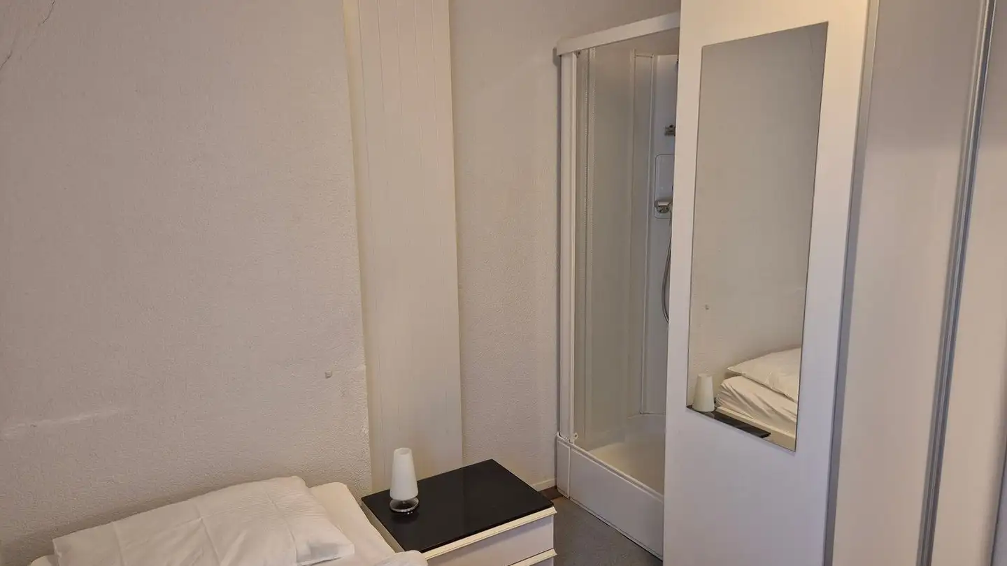 Chambre à louer - Militärstrasse 12, 8004 Zürich - Photo 2