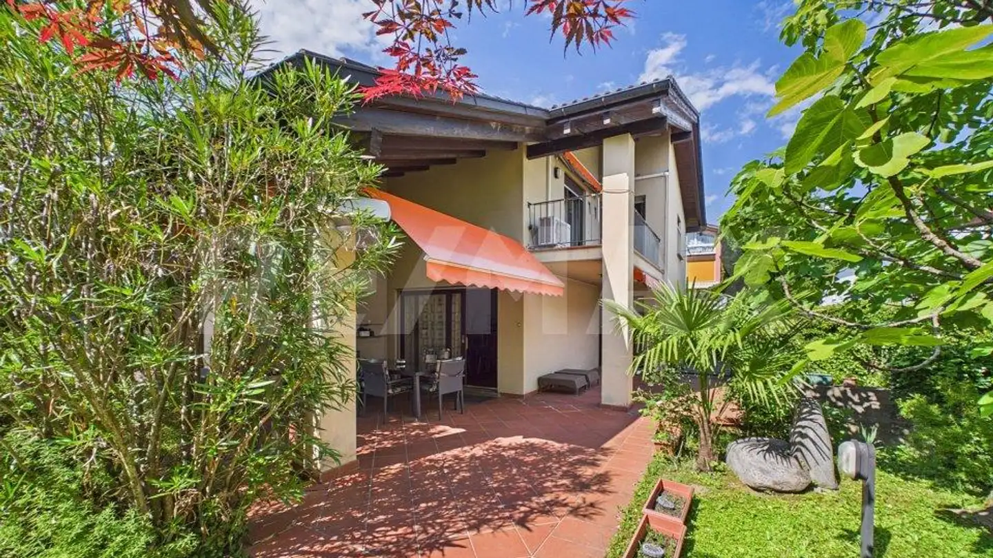 Maison individuelle à vendre - 6982 Agno