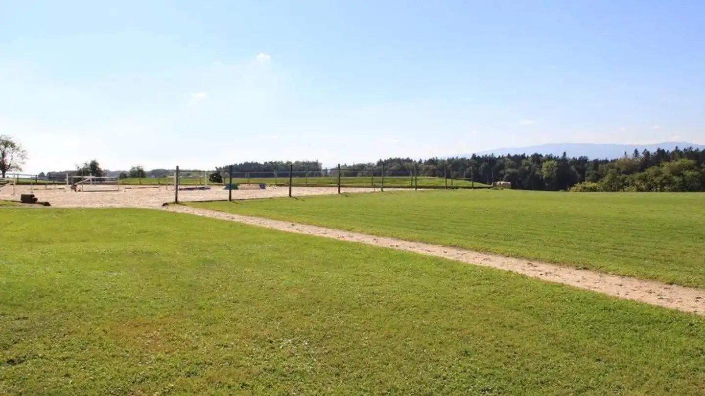 Terrain constructible à vendre - 1418 Vuarrens