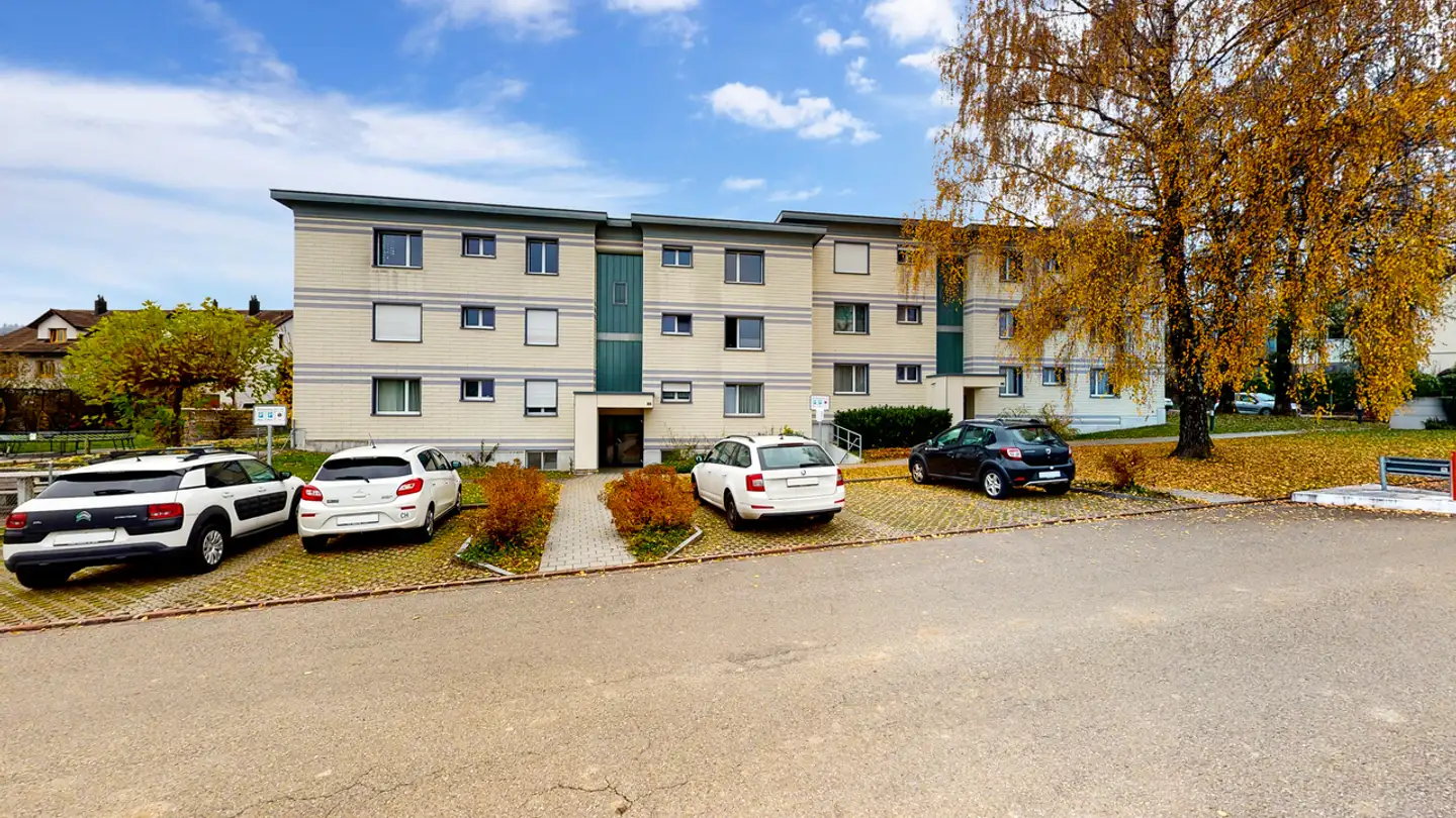 Tiefgaragenstellplatz mieten - Bachtelweg, 8132 Egg b. Zürich