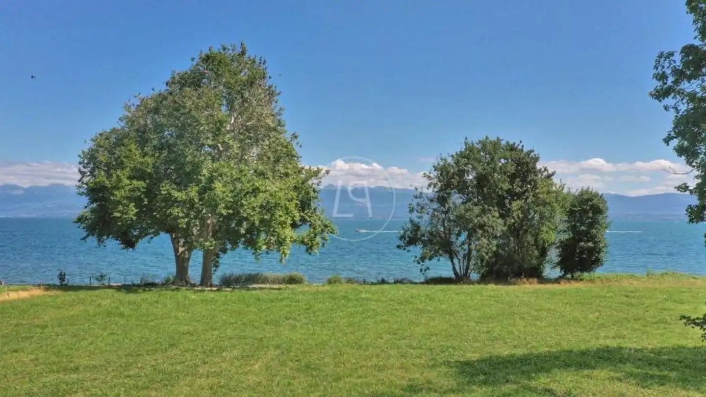Constructible plot for sale - 1180 Rolle
