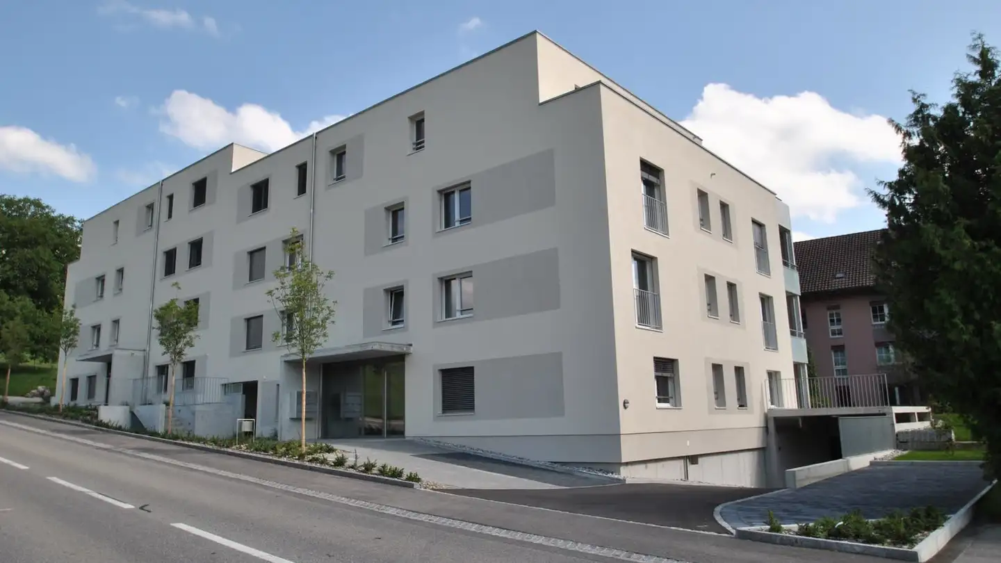 Place de parking souterraine à louer - Sägestutz 4a, 3507 Biglen