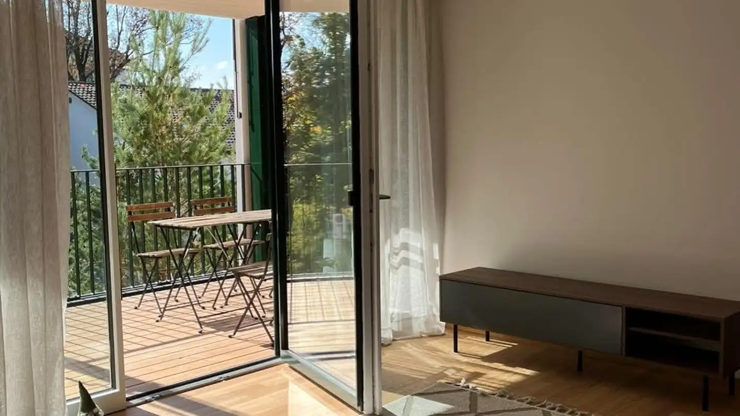 Wohnung mieten - Eigenwasenstrasse 14, 8052 Zürich