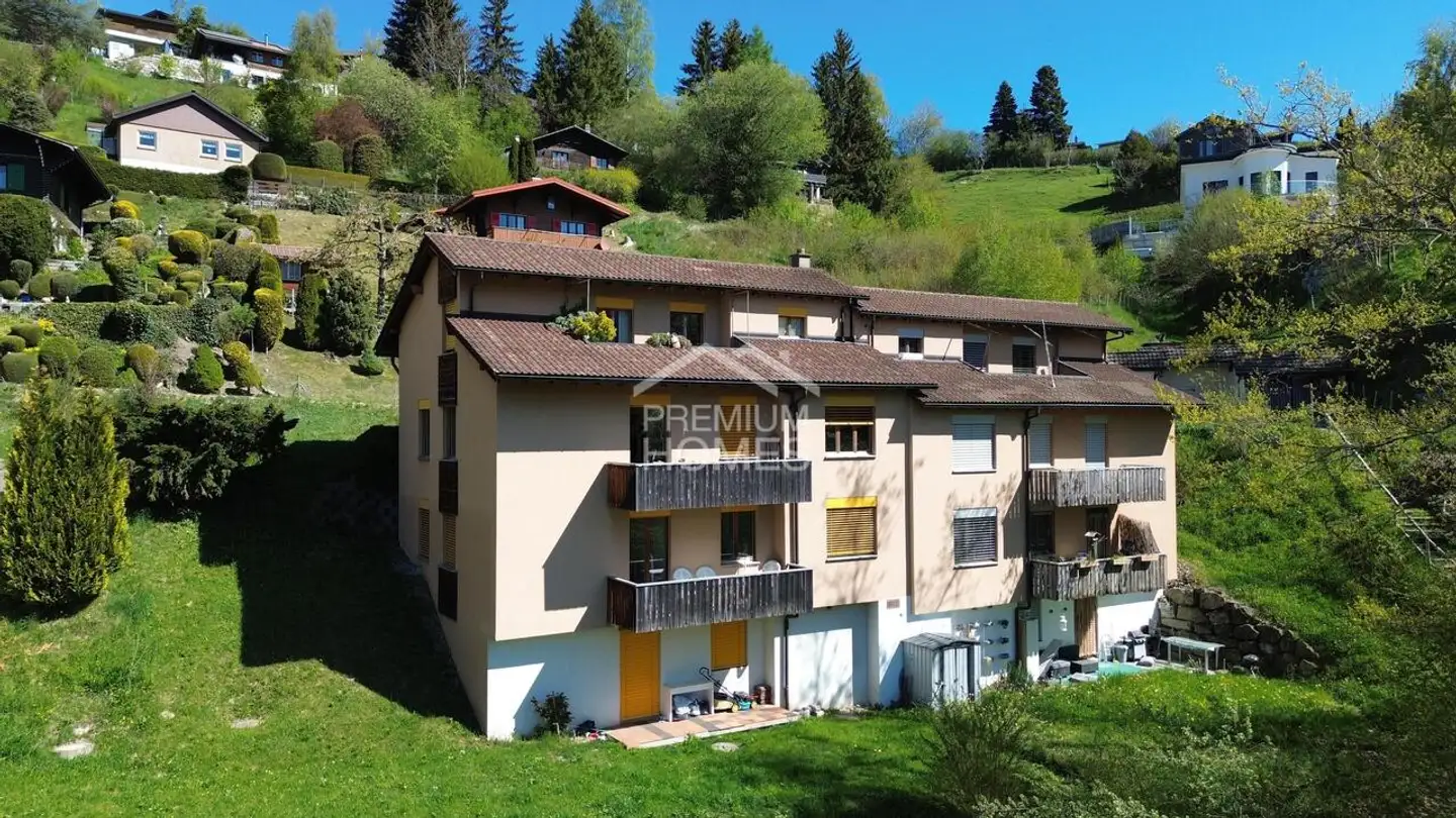 Residential building for sale - 1737 Plasselb