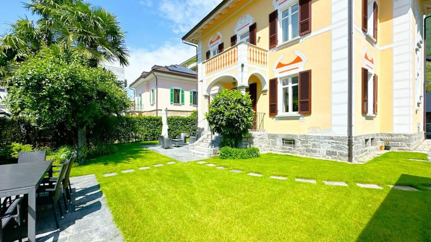 Villa kaufen - 6648 Minusio