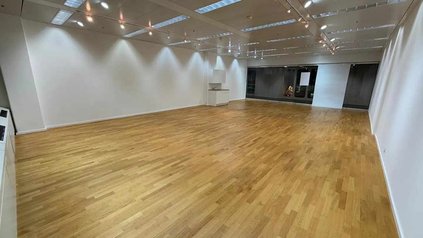 Bürofläche mieten - Thurgauerstrasse 117, 8152 Glattpark (Opfikon) - Foto 3