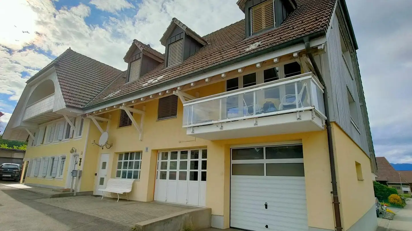 Appartement à louer - Dorfstrasse 32, 2577 Finsterhennen - Photo 2