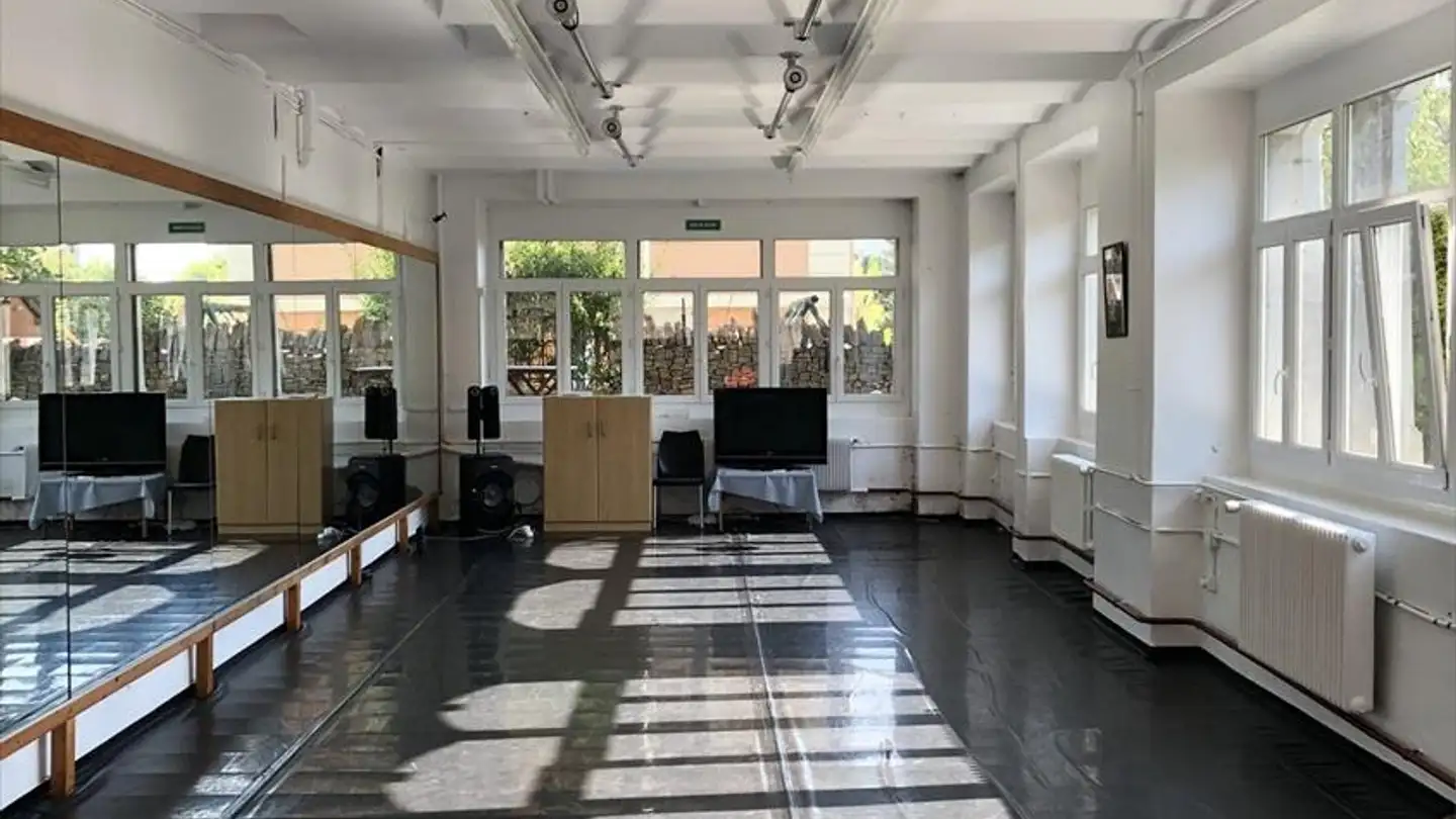 Commercial for rent - 2300 La Chaux-de-Fonds