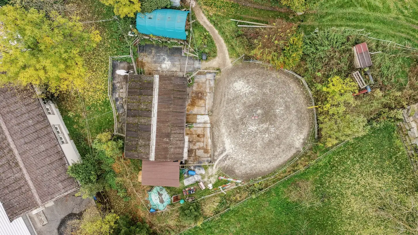 Edificio residenziale in vendita - Dorfstrasse 22, 5725 Leutwil