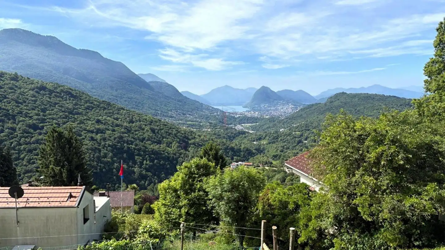 Terrain constructible à vendre - 6957 Roveredo TI