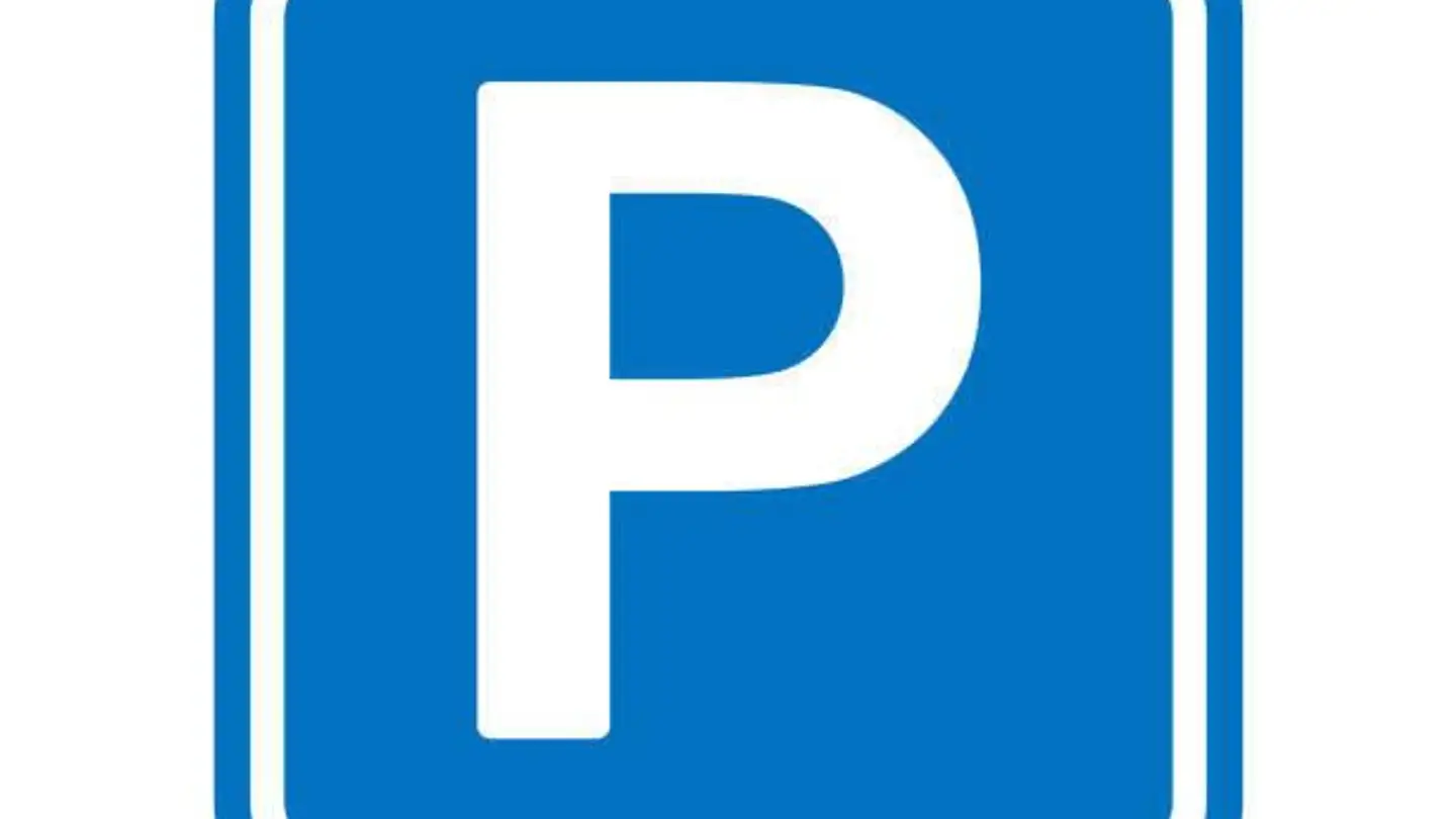 Outdoor parking space for rent - Linsebühlstrasse, 9000 St. Gallen