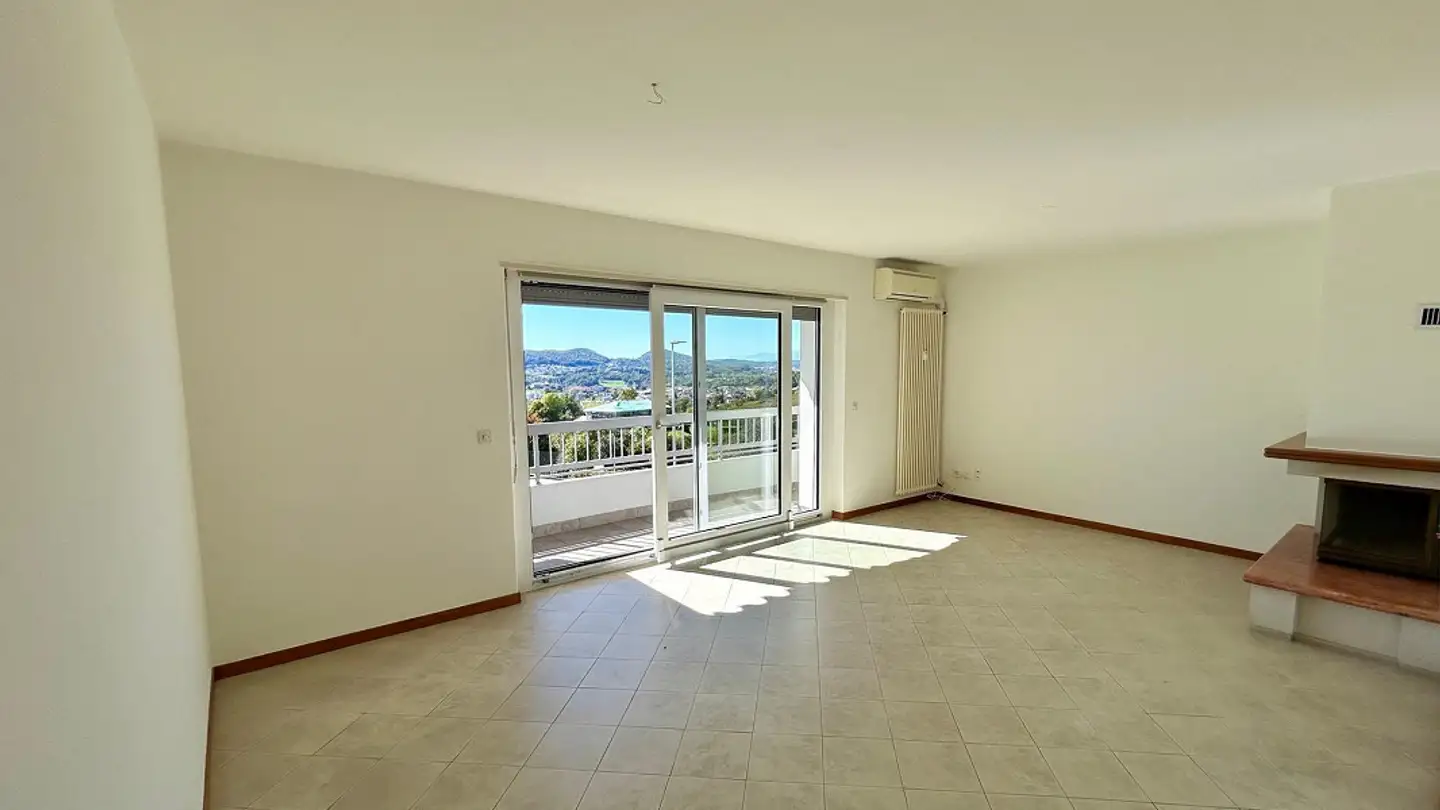 Appartamento in affitto - Via Loverciano 23, 6874 Castel San Pietro